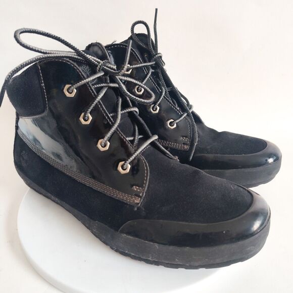 Timberland Womens Chukka Boots 8.5 Lounger Black Patent Leather Lace-up Booties - Picture 2 of 9